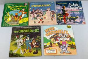 lot 187 image: Vintage Disney Albums & More