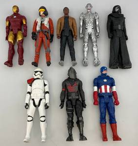 lot 228 image: Misc. 12 Superhero Action Figures