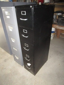 (2) 4 Drawer File Cabinets