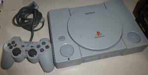 lot 45 image: Sony PlayStation SCPH-7501