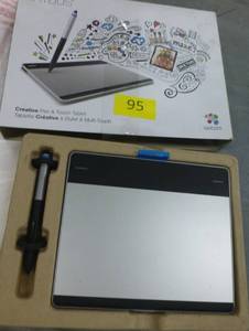 lot 95 image: INTUOS drawing sketch pad to connect to your laptoppc