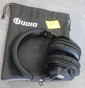 lot 127 image: Audio Wireless headphones