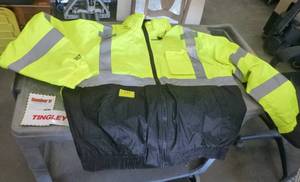 lot 143 image: Tingley Bomber II jacket size 3XL - new