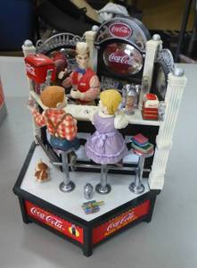 lot 173 image: Decorative musical Coca-Cola soda shop