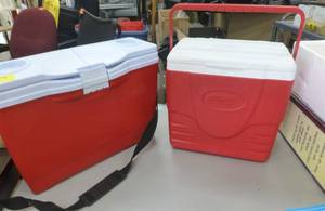 lot 176 image: Coleman and Rubbermaid coolers