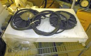 lot 200 image: Truck AC unit