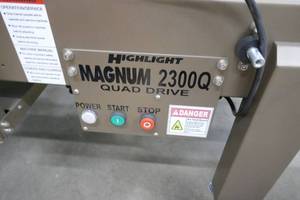 lot 8 image: New Case sealer box taper top and bottom - Highlight Magnum 2300Q