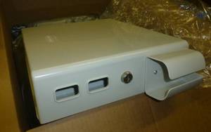 lot 222 image: Locking medical box