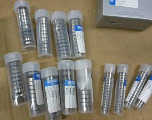 lot 225 image: Lot of NHBB bearings