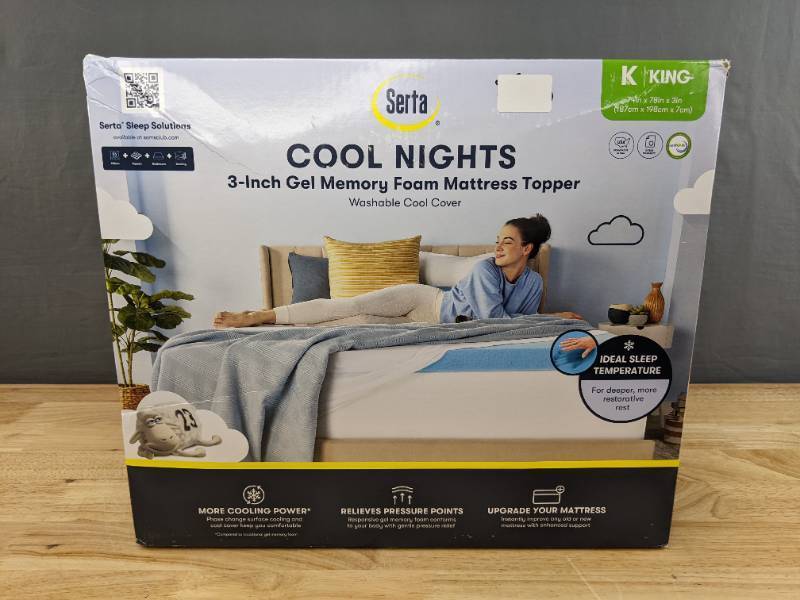lot 5 image: Brand New Serta 3 Cool Nights Gel Memory Foam Mattress Topper King $271.92 Retail L