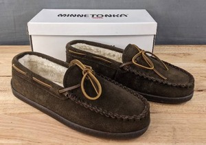 lot 95K image: New Minnetonka Pile Lined Hardsole Wide Moccasin Slipper Mens Size 10.5W Shoes Chocolate N