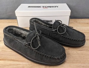 lot 43J image: New Minnetonka Pile Lined Hardsole Moccasin Slipper Mens Size 11W Shoes Charcoal N