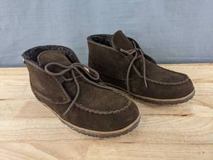 lot 93J image: Minnetonka Torrey Boot Mens Size 11M Chocolate N
