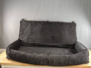 lot 74 image: Dog Cart Seat in Black B