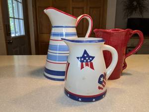 lot 446 image: Three Pitchers Silvestri Norman Rockwell Red-White-Blue P