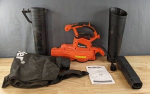 lot 77 image: Maxlander Electric Blower Vacuum B