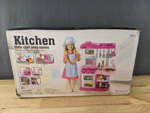 lot 40 image: TEMI Play Kitchen Pretend Food Playset for Toddlers B