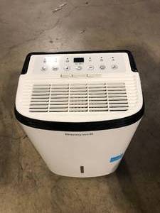 Honeywell Energy Star 30-Pint Dehumidifier with Washable Filter Customer Returns See Pictures
