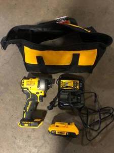 DEWALT ATOMIC 20V Max Lithium-Ion Brushless Cordless Compact 14 in. Impact Driver Kit with 2.0Ah Battery, Charger and Bag  Customer Returns See Pictures