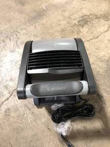 Lasko 11.2 in. 3 Speeds Blower Fan in Gray with Carry Handle, Circuit Breaker, Power Outlets, High Velocity Utility Pivoting   Customer Returns See Pictures