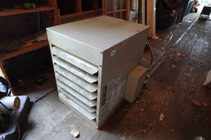 lot 17 image: Natural Gas Furnace