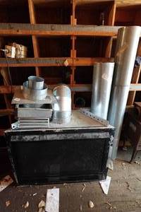 lot 20 image: Fireplace Insert with Ductwork