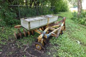 lot 1D image: Poplarville 202 3-Point Mount 78 Disc Harrow