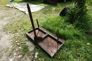 lot 1H image: Bale Spear for Skid Steer