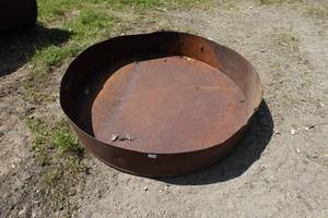 lot 329 image: Large Steel Tank Cap
