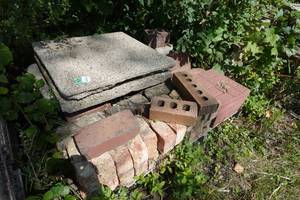 lot 312 image: Landscape Pavers