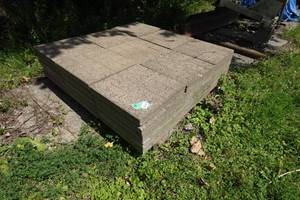 lot 320 image: Landscape Pavers