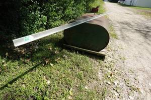 lot 325 image: Aluminum Garage Door Strut - 16
