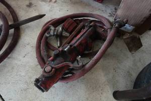 lot 341 image: Heavy Duty Air Chipping Hammer