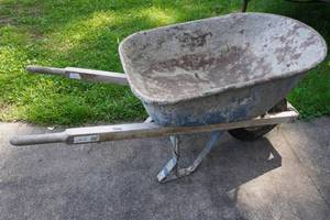 lot 78 image: Jackson Wheelbarrow