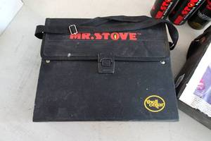 lot 165 image: Mr Stove Portable Burners