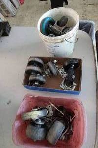 lot 162 image: Assorted Casters