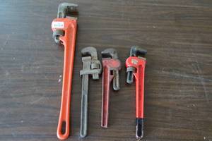 lot 190 image: 4 Pipe Wrenches  12-24