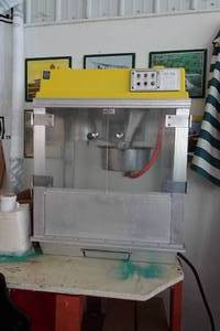 lot 1N image: Whiz Bang Model 2003 Commercial Popcorn Machine