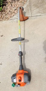 lot 26 image: Husqvarna Weed Trimmer