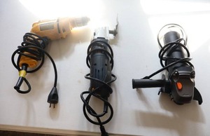 lot 12 image: 4 12  Angle Grinder-Oscillating Tool-Electric DeWalt Corded Drill