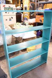 lot 81 image: Painted Pine Storage Book Shelf