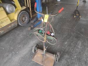 lot 36 image: OxyAcetylene Torch with Hoses, Gau...