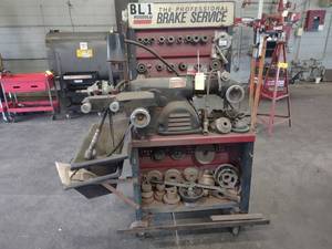 lot 13 image: Aamco Brake Lathe, Cart Base, Works...