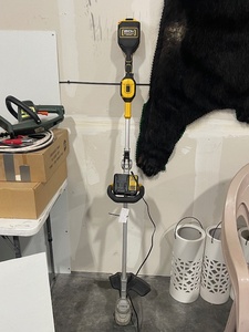 DeWalt 20V Brushless Weed Trimmer with Charger