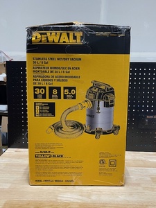 DeWalt 8 Gallon Stainless Shop Vac