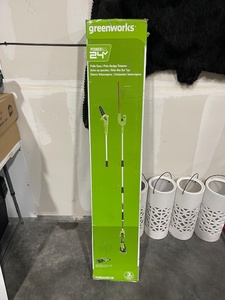 Greenworks 24V Cordless Pole Saw and Pole Hedge Trimmer NEW