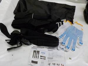 lot 263 image: Moving Straps Kit...