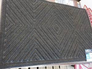 lot 22 image: Traffic Master Heavy Duty Commercia...