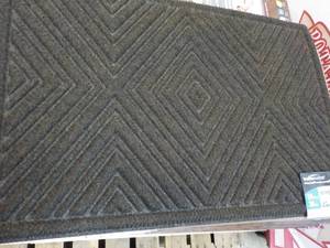 lot 23 image: Traffic Master Heavy Duty Commercia...