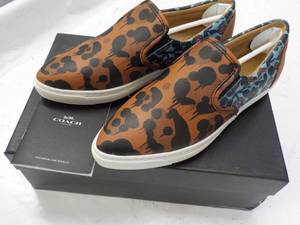 lot 70 image: Coach size 6M Wildbeast Brown Mist ...